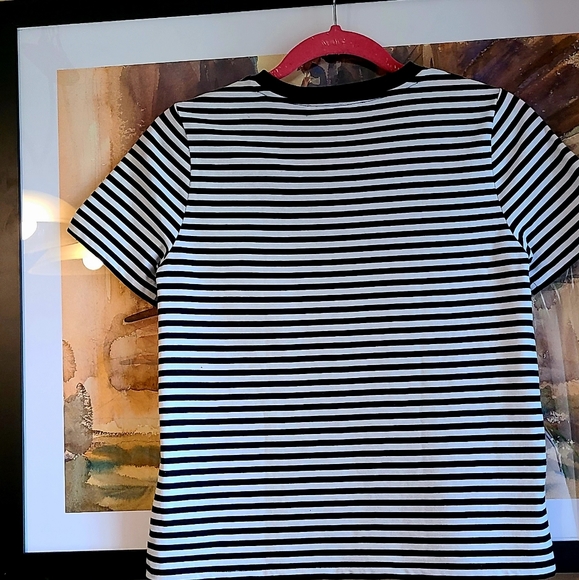 Michael Kors tshirt XS - Picture 3 of 16